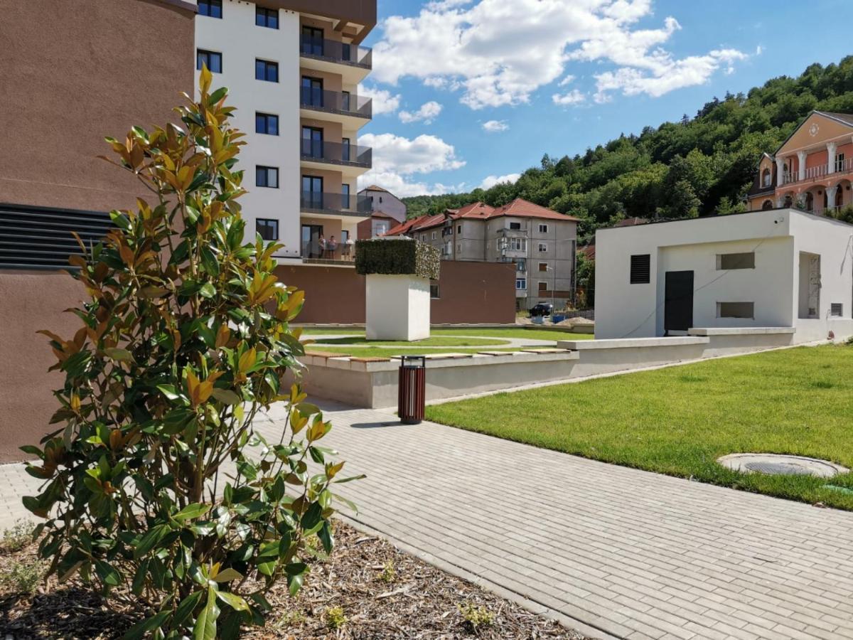 City Center Accomodation - 101 Resita Exterior foto